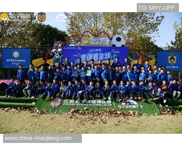 恒大与苏宁激战正酣争冠之路谁能笑到最后引发球迷热议