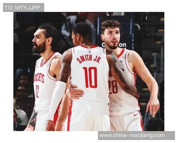 休斯顿火箭与新奥尔良鹈鹕激战正酣谁能在NBA赛场上笑到最后