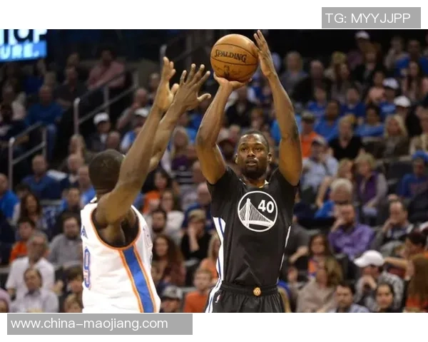 哈里森巴恩斯：从新秀到明星球员的成长之路与篮球生涯回顾