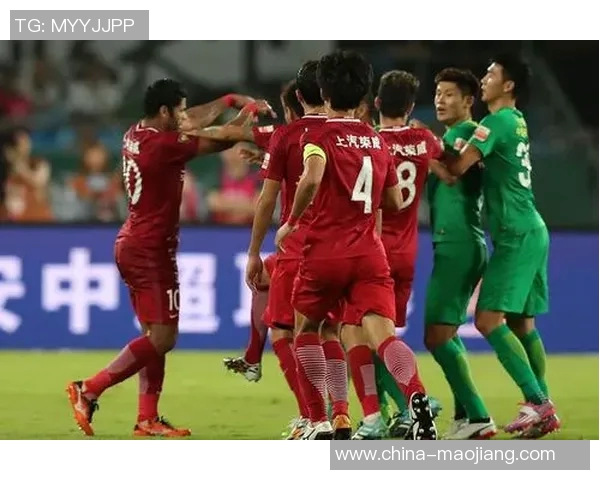 国安与上港激战回顾精彩瞬间尽在比赛集锦中