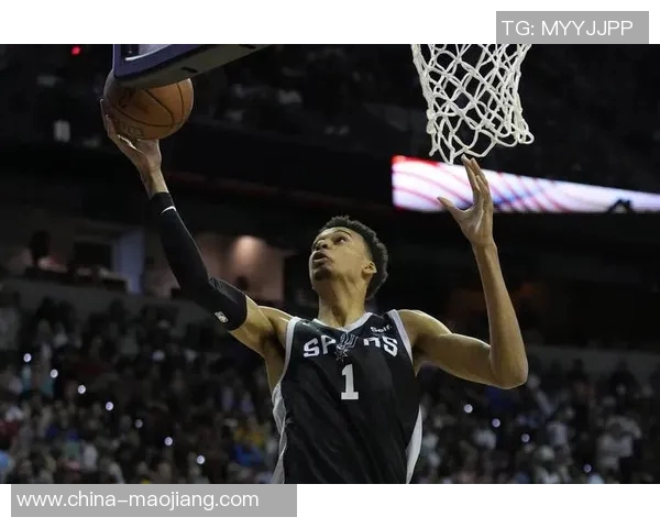 迈克康利：从默默无闻到NBA全明星的奋斗历程与荣耀时刻