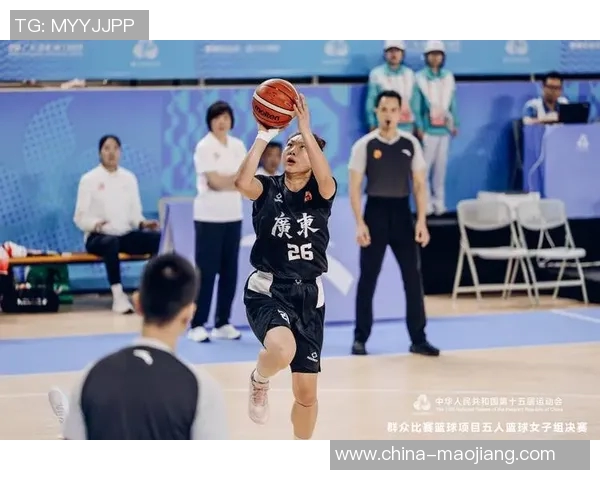 2018年CBA精彩对决广东队与福建队的巅峰对抗回顾与分析